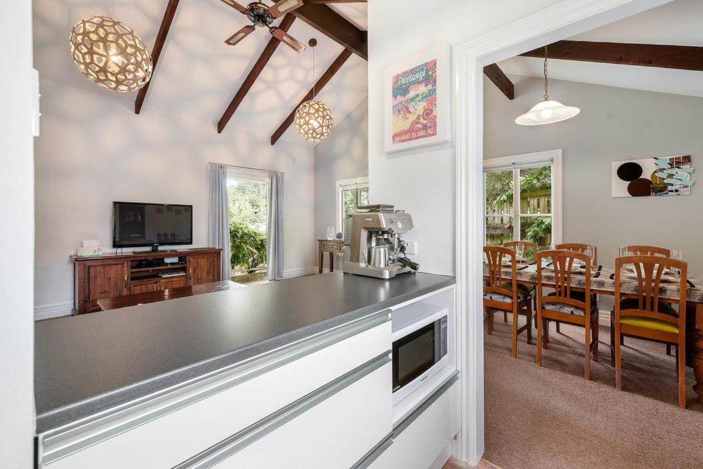 Central Peach - Queenstown Holiday Home Екстериор снимка